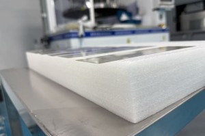 四川乾智破技术垄断！0.18 毫米耐辐照航天级盖板材料，筑牢中国太空光伏产业基石