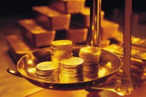 黄金实物该选金条还是金币？