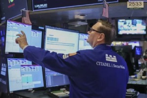 午盘：美股继续下滑 科技与金融股领跌